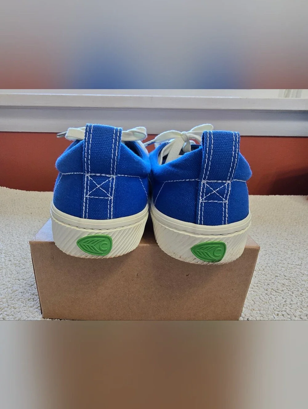 Cariuma OCA unisex Low Classic Blue Sneakers